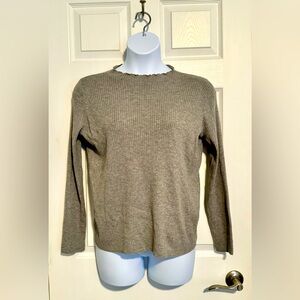 NWOT Uniqlo sweater with shimmer, size XL